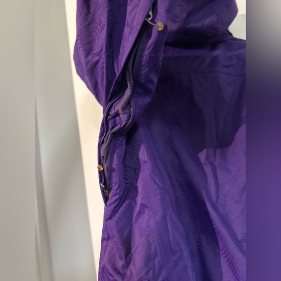 Awesome Sims 2000s snowboarding jacket - Picture 6 of 13